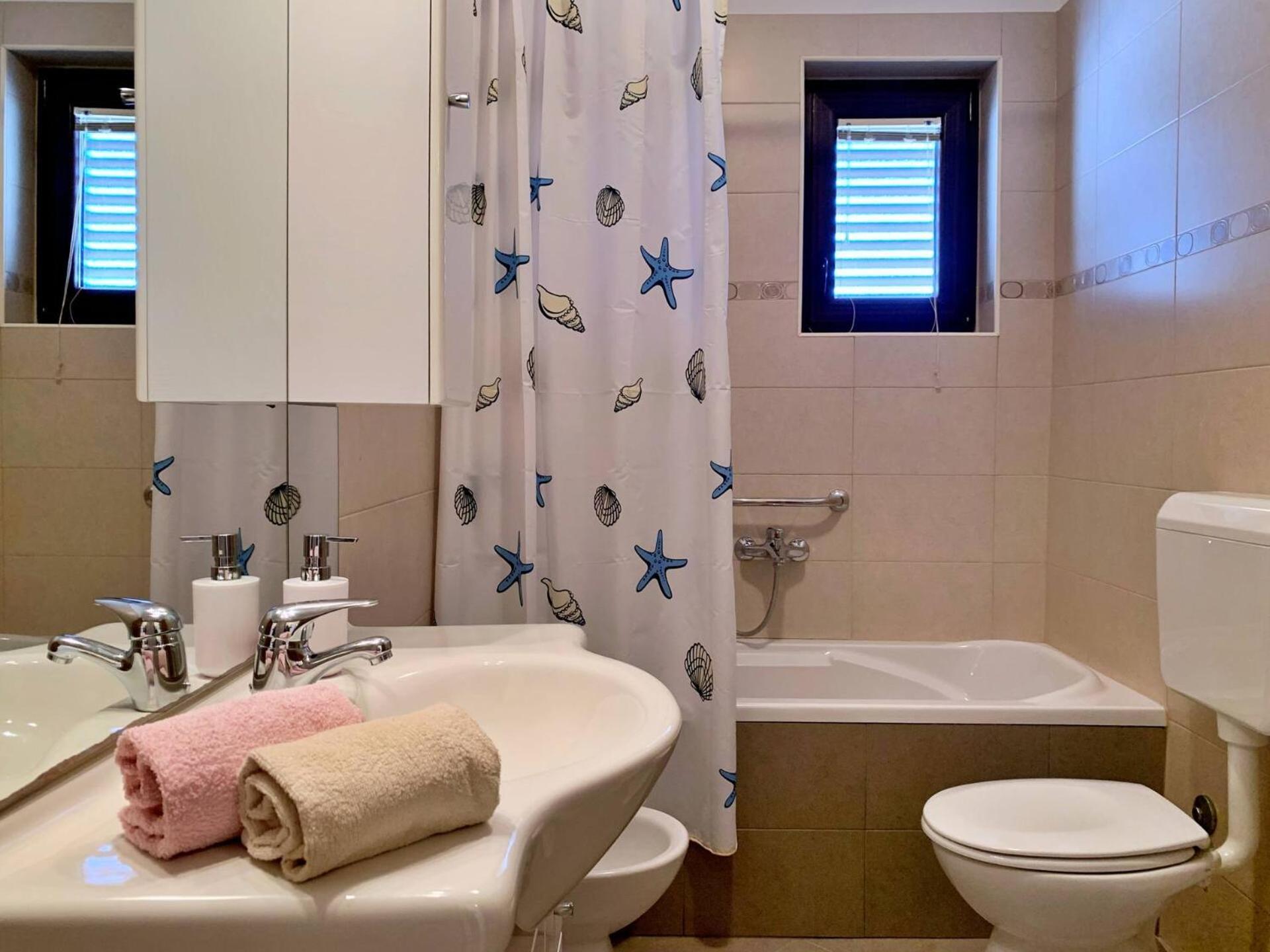Apartments Viola Šilo Екстериор снимка